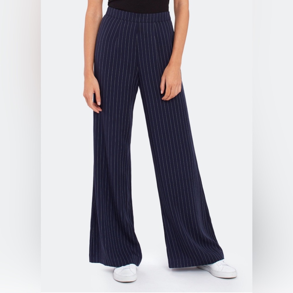 NWT Navy Billie The Label Wide Leg Striped Serena Pants